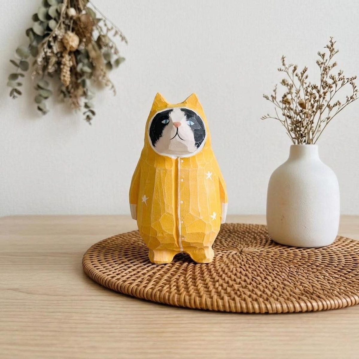 Alien Cat Figurine, hand-carved wooden figurine