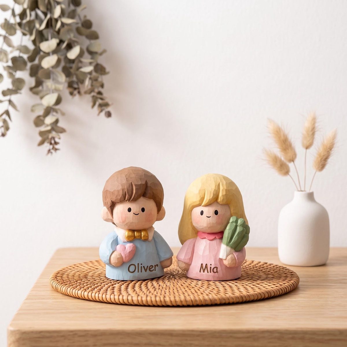 Wooden Couple Figurines, hand-carved wooden figurine