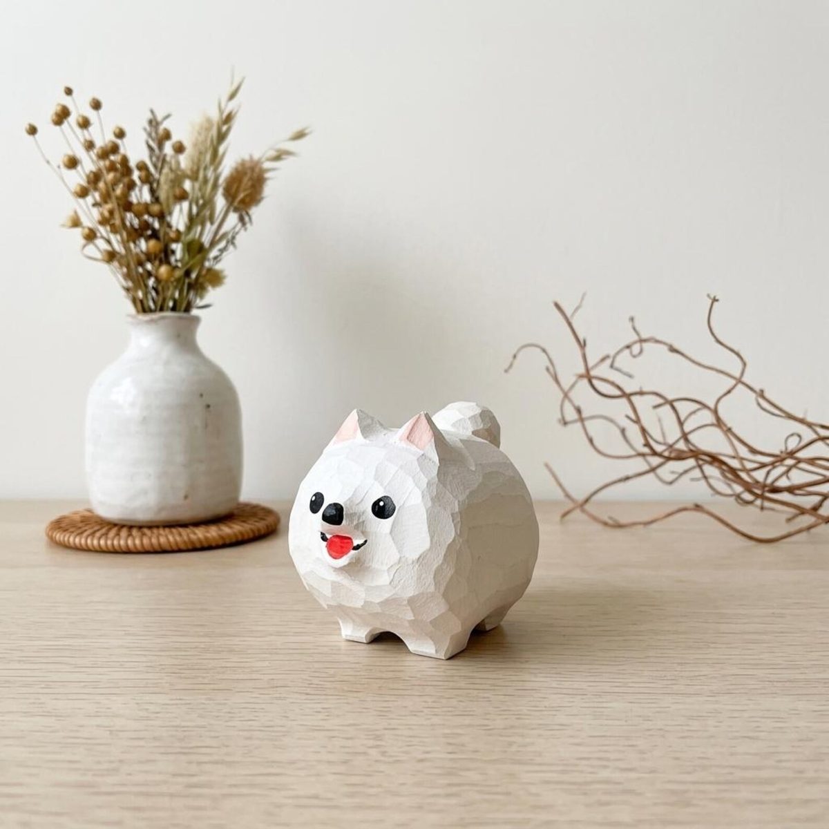 Pomeranian Figurine, hand-carved wooden figurine