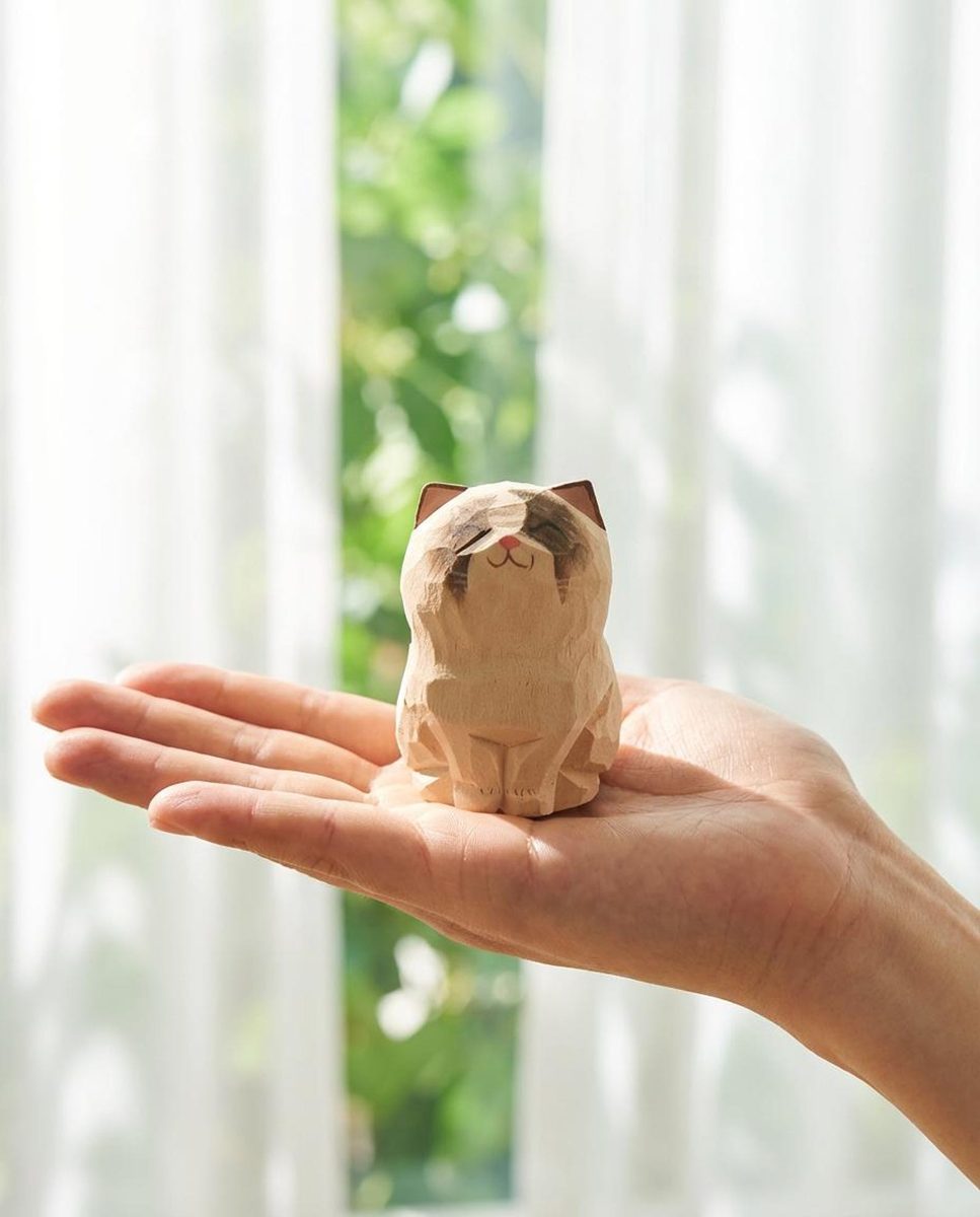 Personalised Ragdoll Cat, hand-carved wooden figurine