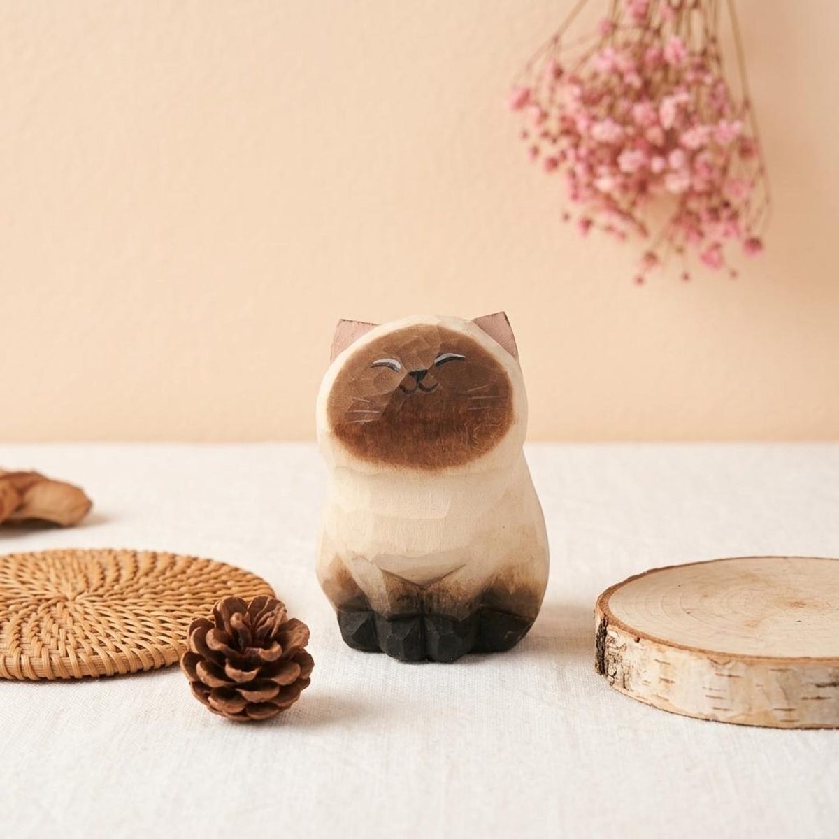 Engraved Siamese Cat, hand-carved wooden figurine